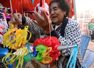 Piñatas, tradición china que se instaló en México