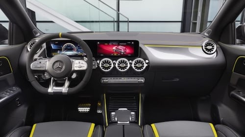 Demandan a Mercedes AMG por supuestas quemaduras en asientos; conductores acusan lesiones causadas por logotipo