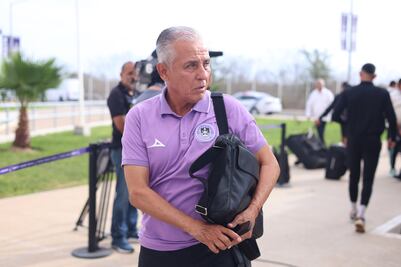 FMF revela el castigo para Sergio Bueno, tras insultos a la árbitra Katia Itzel García   