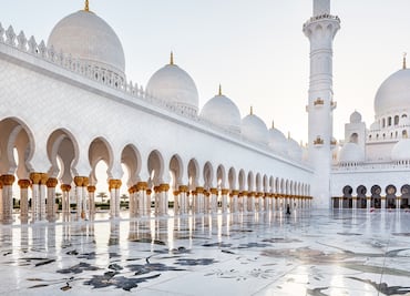 7 maravillas que todo viajero debe conocer de Abu Dhabi