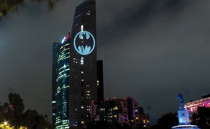 Batiseñal atrae memes en vez de Batman