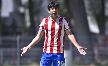 Gran actuación de Gael García Bernal le da la victoria a Chivas en el Clásico Tapatío