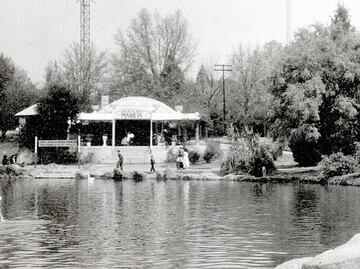 El centenario kiosco de concreto de Chapultepec