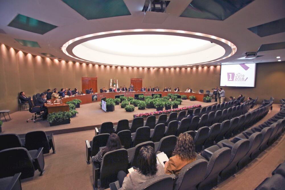 El IEEM dio cumplimiento a la sentencia emitida por la Sala Superior del TEPJF de devolver 10 curules a Morena. (ARCHIVO EL UNIVERSAL)