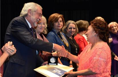 Reconoce UNAM a 79 académicas con la presea Sor Juana Inés de la Cruz