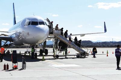 Instruye Inai a la SCT a que haga públicas las concesiones aéreas