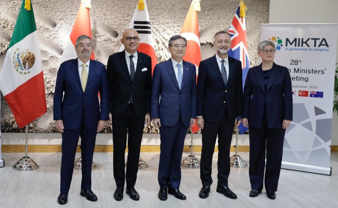 El canciller De la Fuente participó en una reunión junto con los ministros de Relaciones Exteriores de Indonesia, Corea, Australia y Turquía. Foto: Especial