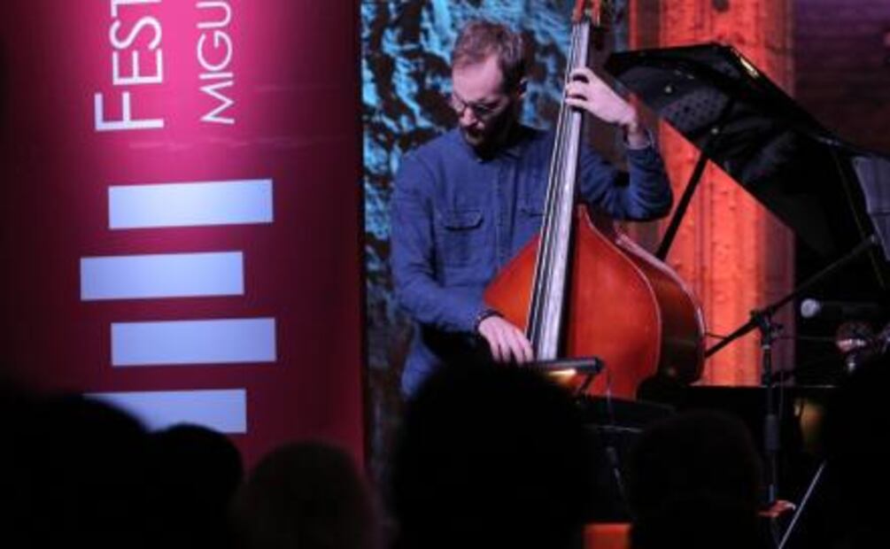 HEO Trio recrea con jazz la cultura oriental