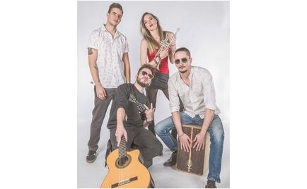 Jenny and the mexicats arman fiesta en el plaza