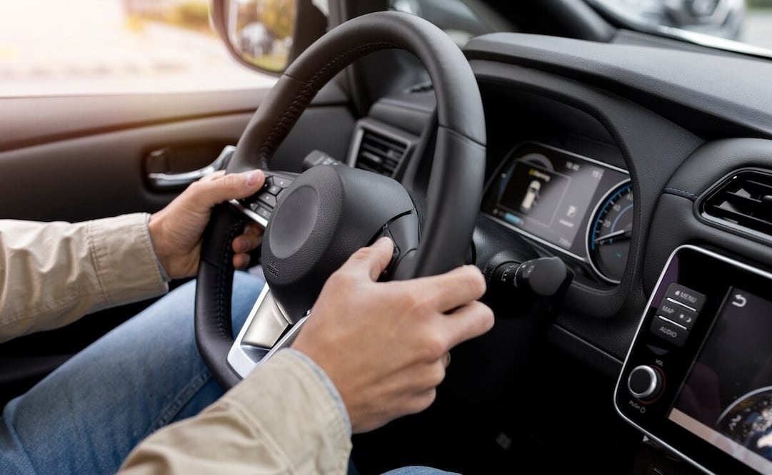 De acuerdo con el Instituto Nacional de Estadística y Geografía (INEGI), existen poco más de 37 millones de automóviles registrados en circulación hasta junio pasado. Foto: Freepik