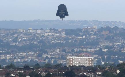 Globo aerostático de Darth Vader sobrevuela Inglaterra