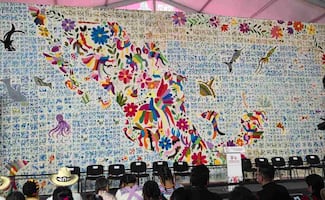 ¡El tenango más grande del mundo está en el Zócalo!; artesanía fue elaborada en coordinación con el gobierno de Hidalgo