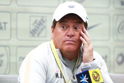 El "Piojo" Herrera, técnico 19 del mundo