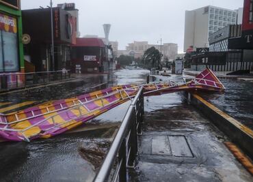 Paraliza huracán “Delta” todas las actividades en Cancún