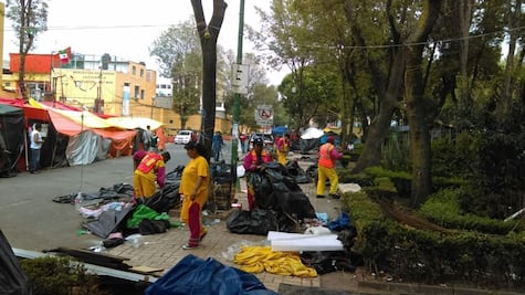 Maestros de la CNTE se retiran de La Ciudadela 
