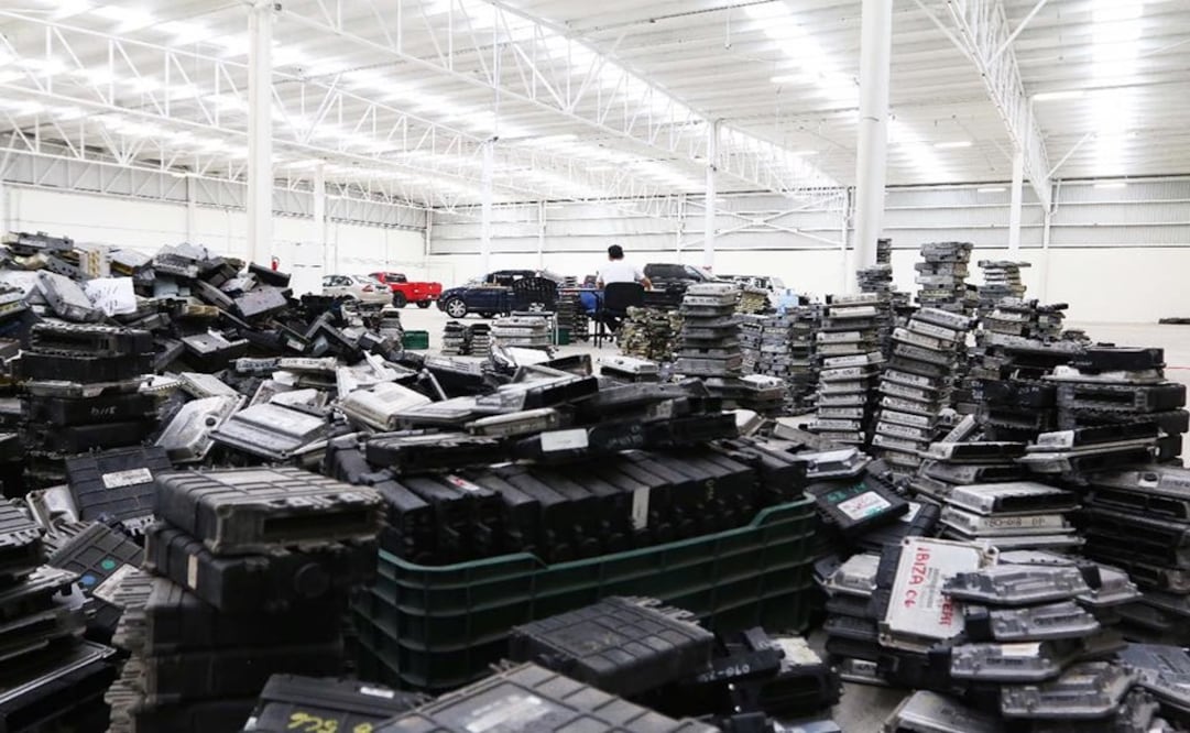 Según datos del Sistema Nacional de Seguridad Pública, de los 6 mil 545 casos por robo de autopartes registrados a nivel nacional, 749 han ocurrido en Jalisco. Foto: Especial