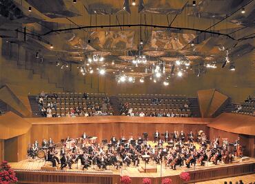 Poco a poco reinician las funciones