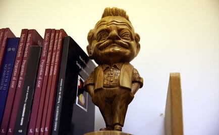 Benedetti sigue "muy vivo" gracias al amor de los jóvenes