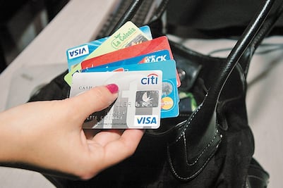 Consideran que familias enfrentarán economía complicada en 2017 por Trump 