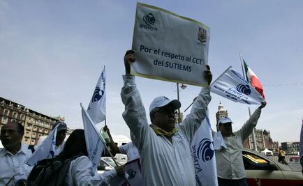 SUTIEMS protesta frente al Palacio del Ayuntamiento