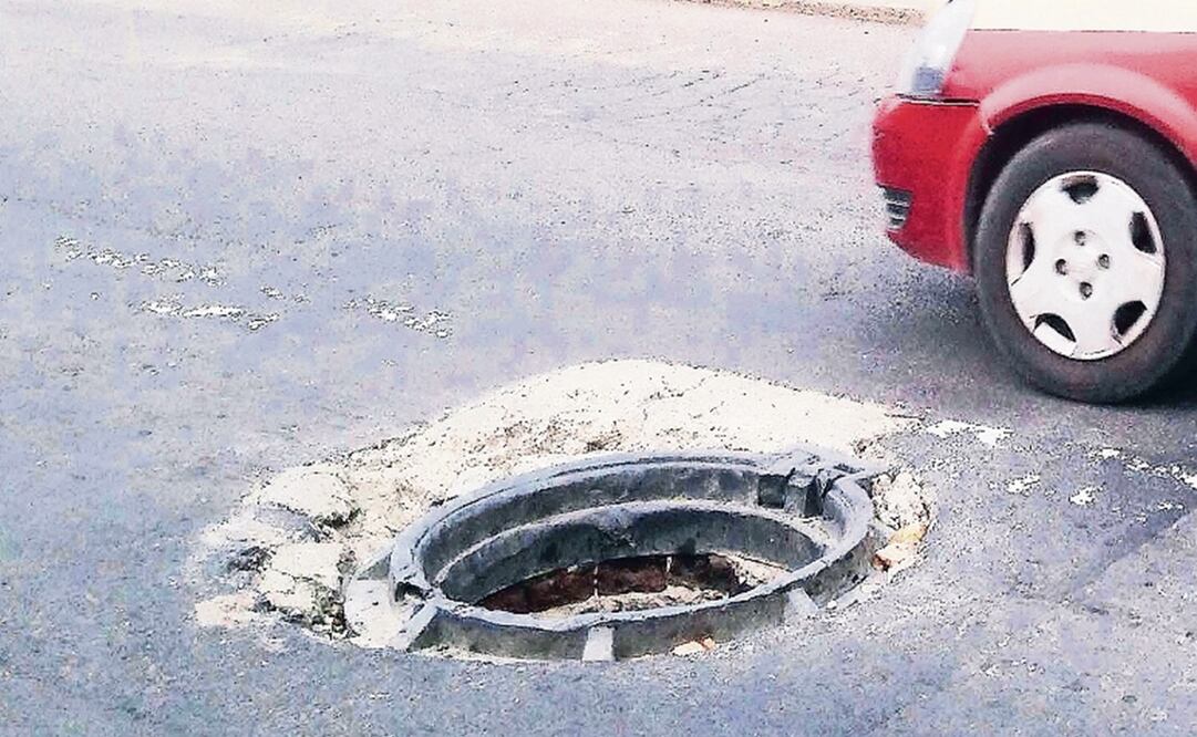 Diputada del PT pide cambiar coladeras metálicas por las de plástico para evitar robos en CDMX