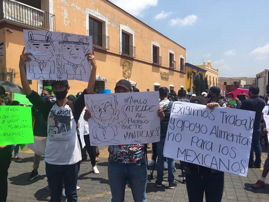 Protestan en visita de AMLO en Cholula