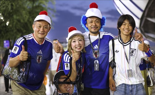 World Cup 2026: Japanese Fans Share Trash Bags with Mexicans for Joint Stadium Cleanup