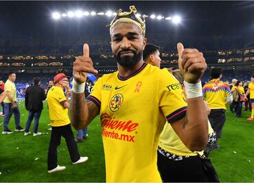 Rodrigo Aguirre y la curiosa charla que tuvo con Marcelo Bielsa; le enseñó un gol del América