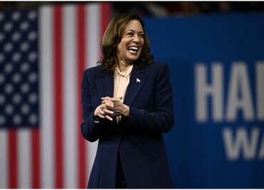 Biden, Obama y los Clinton apoyarán a Kamala Harris en la próxima Convención Demócrata