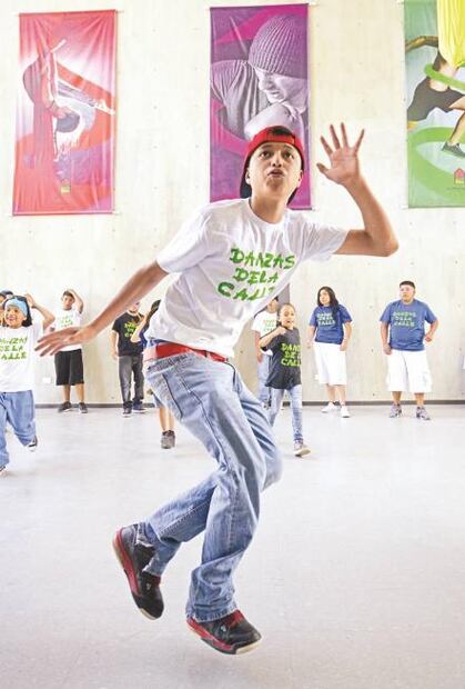 Usan cumbia colombiana contra pandillas