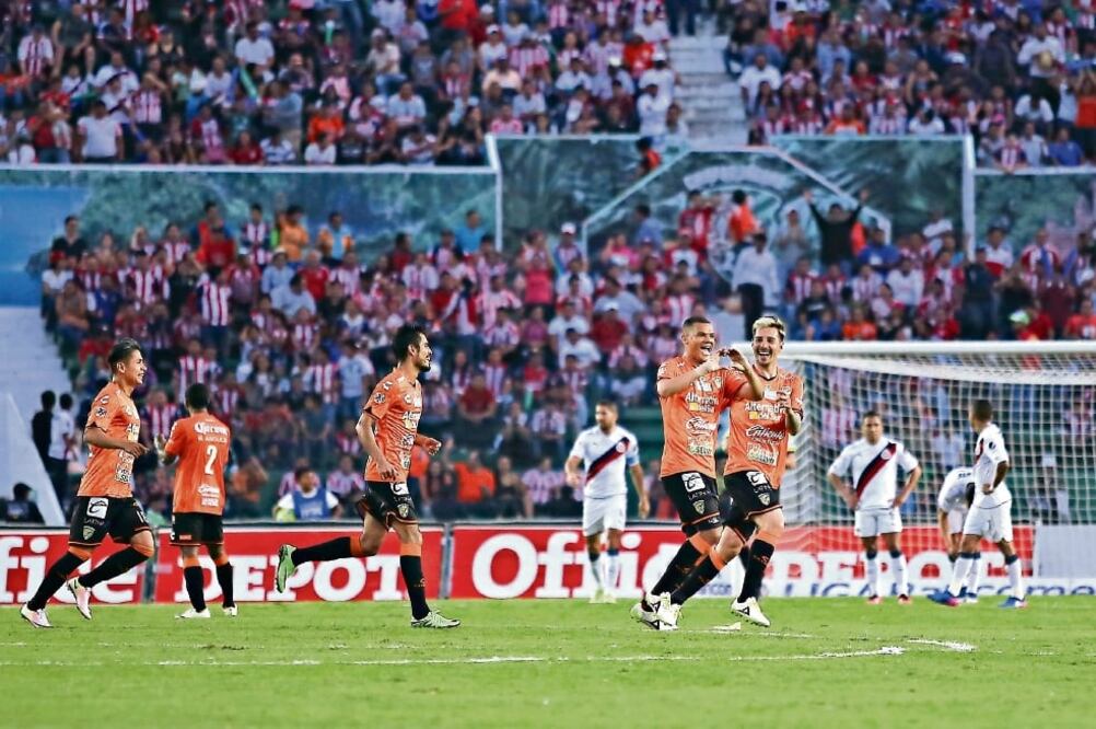 Los Jaguares lograron una impresionante voltereta frente al conjunto de Matías Almeyda (AGUSTÍN CUEVAS. IMAGO7)