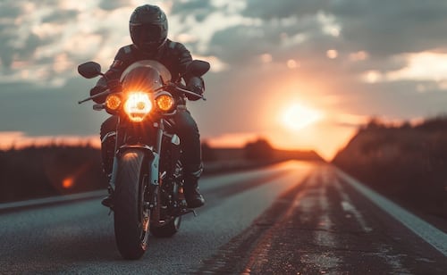 Hacer el servicio a una moto significa darle mantenimiento preventivo. Foto: Freepik