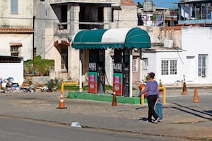 EU autoriza venta de petróleo a Cuba bajo ciertas condiciones; busca asegurar que combustible llegue a ciudadanos