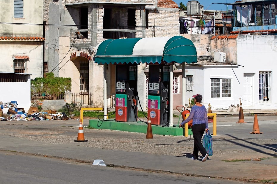 Ante la asfixia del bloqueo energético impuesto por Estados Unidos, las reservas de combustible de Cuba ya "se agotaron", precisó el ministro de Energía y Minas. Foto: EFE