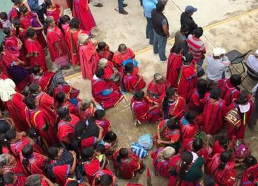 Reportan ataque armado en comunidad triqui de Oaxaca durante boda colectiva; exigen detención de los responsables