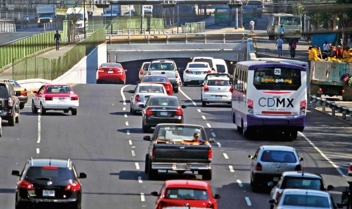 Hoy no circula. ¿Qué autos no circularán este sábado 21 de mayo por la contingencia ambiental? Foto: Archivo/EL UNIVERSAL