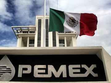 Suben 5% salarios en Pemex, pese a reportar pérdidas multimillonarias