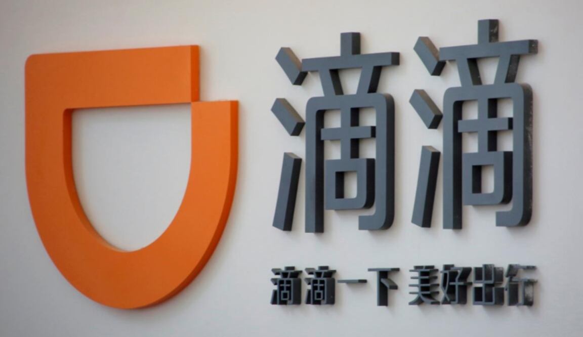 The logo of Didi Chuxing is seen at its headquarters in Beijing, China - Photo: Kim Kyung-Hoon/File Photo - REUTERS