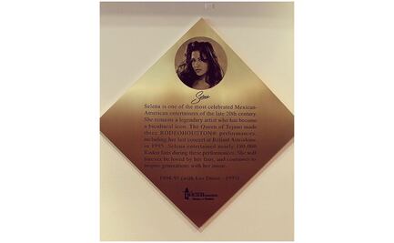 Selena Quintanilla recibe homenaje en Houston