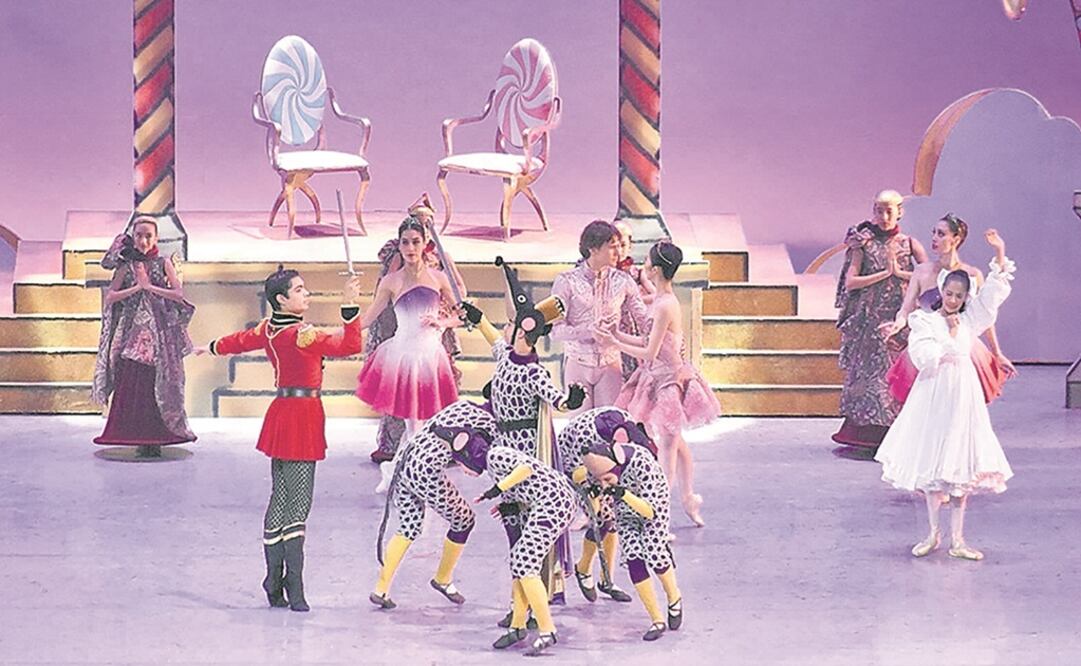 La producción monumental El Cascanueces, con la Compañía Nacional de Danza, termina este fin de semana en el Auditorio Nacional. Foto: CORTESÍA INBA