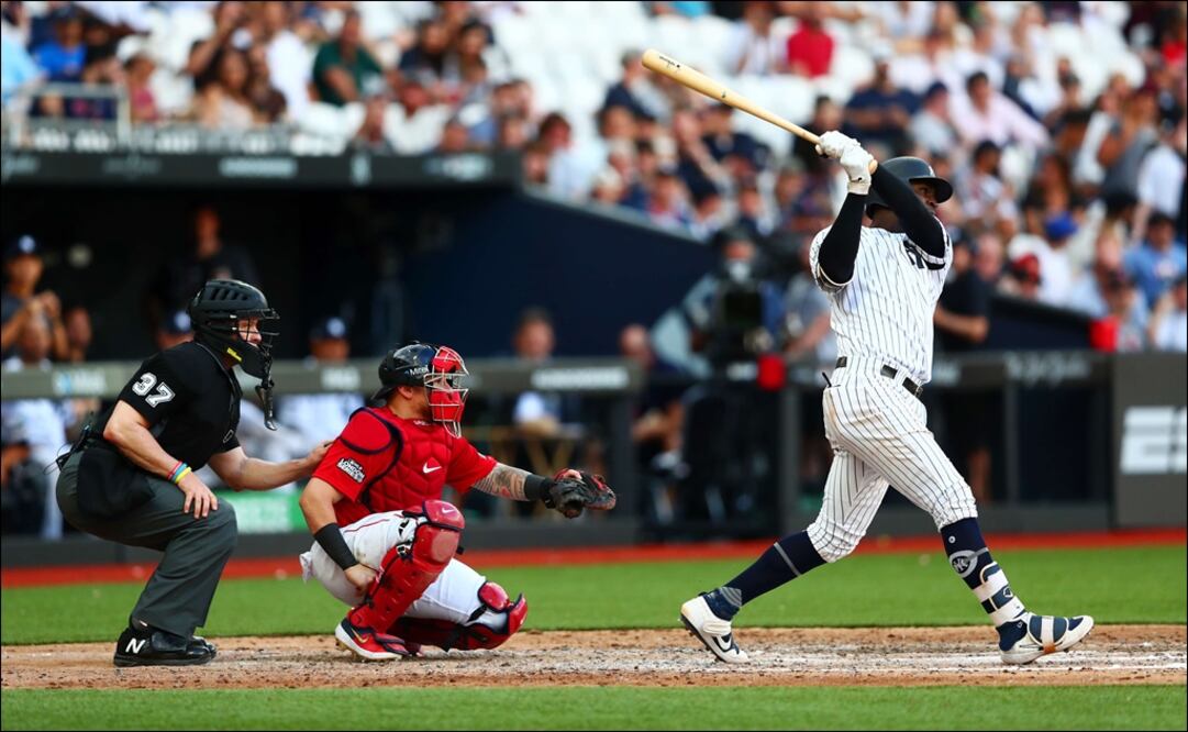 Los Yankees de Nueva York se impusieron este domingo 12 a 8 a los Red Sox. Foto: AFP