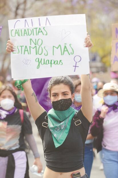 Indignación: los momentos de la marcha de mujeres del 8M
