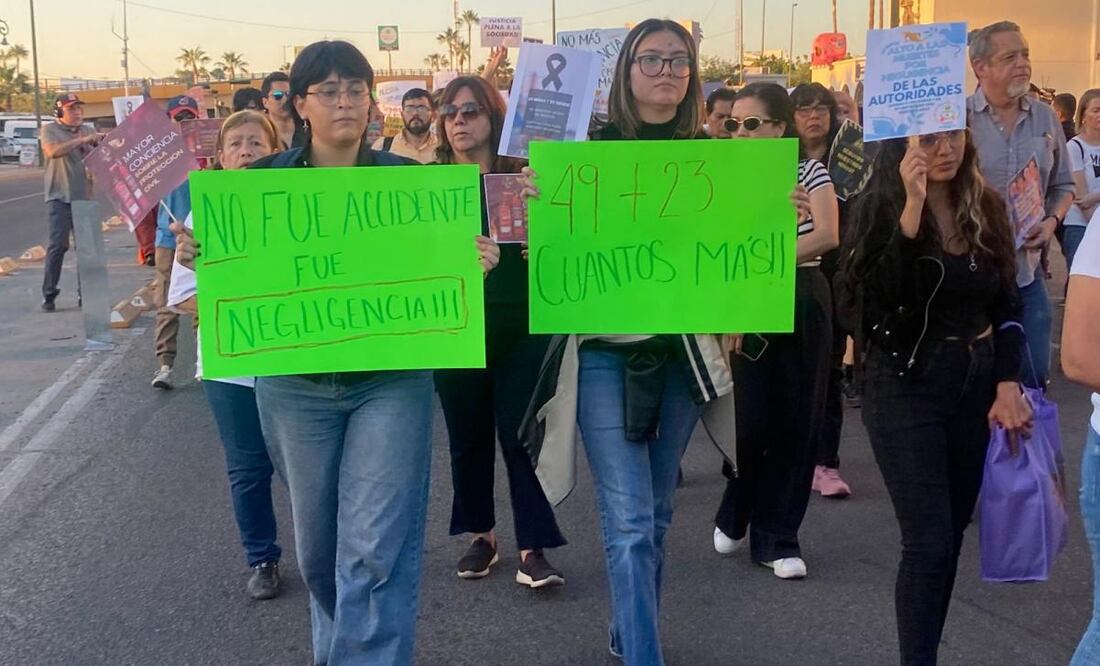 Cientos de personas participan en la Marcha por la Justicia para las Víctimas de Waldo's (05/10/2025). Foto: Amalia Escobar / EL UNIVERSAL