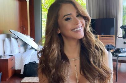 Con lencería roja, Yanet García inició las celebraciones de su cumpleaños 