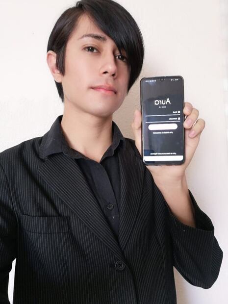 Estudiante crea app de taxis exclusiva para mujeres en Ciudad Juárez