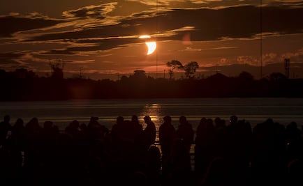 Las fotos más sorprendentes del gran eclipse solar de Sudamérica