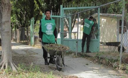 Rehabilitan parques y escuelas en Chiapas
