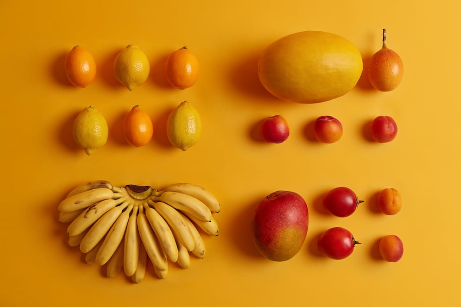 El color amarillo en las frutas indica la presencia de compuestos con efectos protectores para la salud. Foto: Freepik