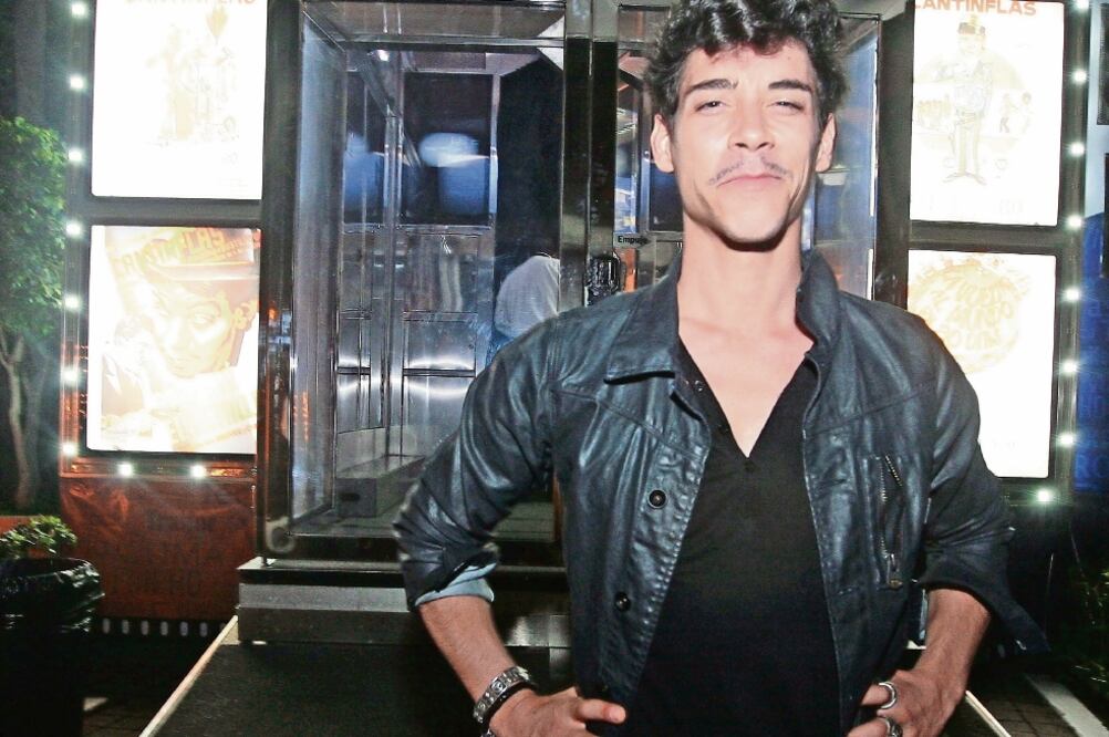 Descartan a Carlos Espejel; Cantinflas será español (ARCHIVO EL UNIVERSAL)