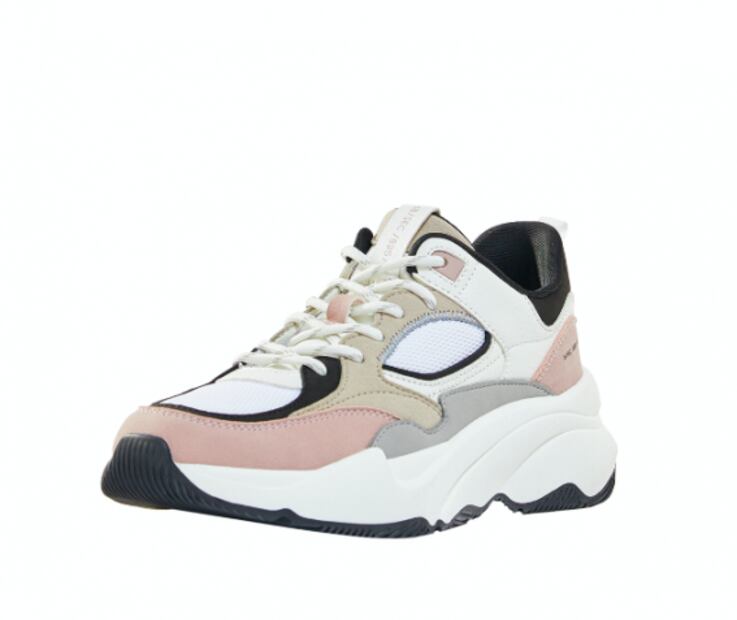 Los tenis ideales para ejercitarte sin perder el estilo